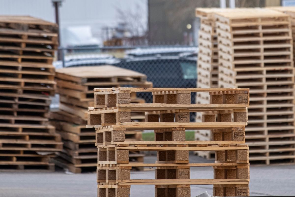 Why choose Emirates Pallets